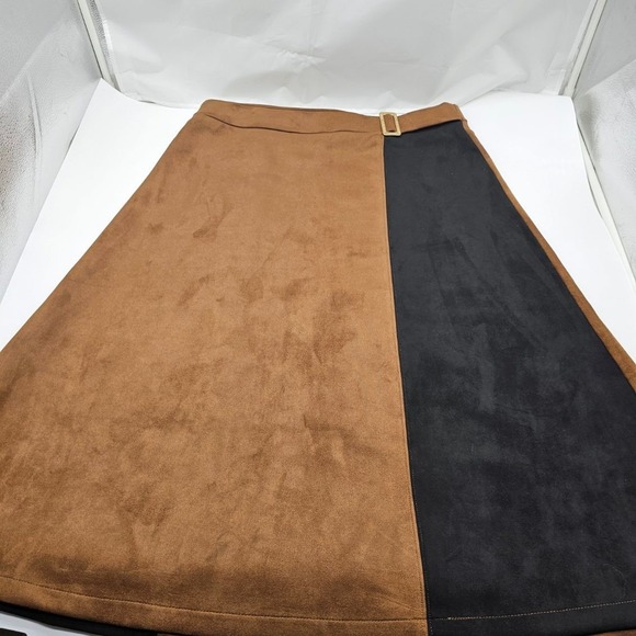 Marc New York Dresses & Skirts - Marc New York Faux Suede Skirt Womens Two Tone Stretch Pull On Size Large